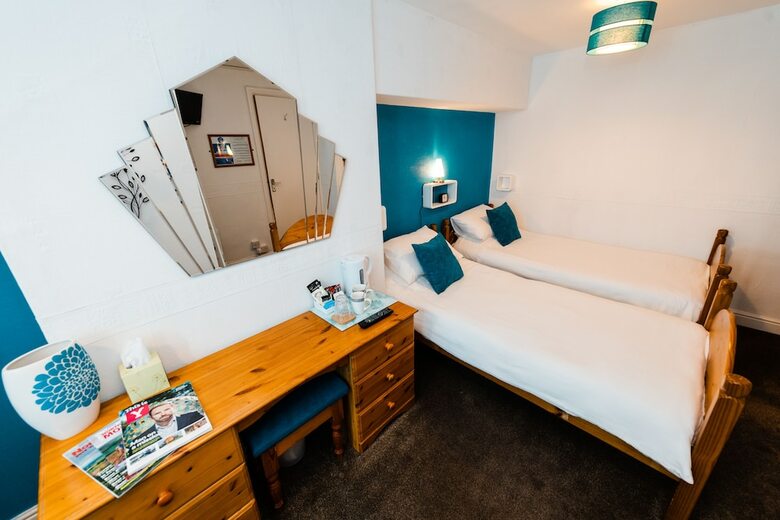 Bed & Breakfast Kenways Guest House