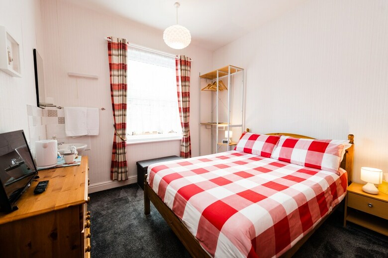 Bed & Breakfast Kenways Guest House