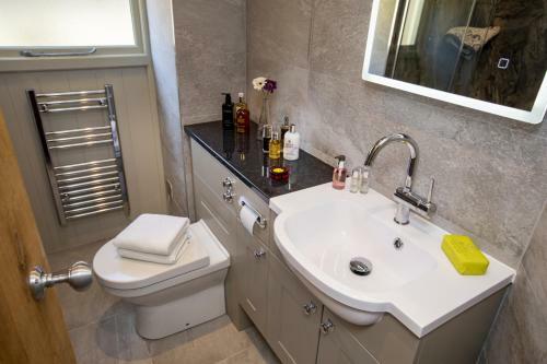 Thirley Cotes Farm Cottages