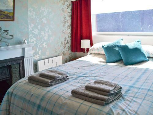 Cranbrook Apartment