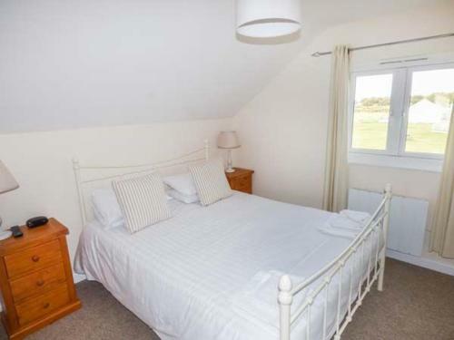 Salterns 4, Seaview III