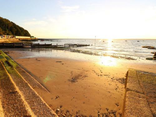 Salterns 3, Seaview II