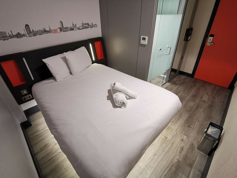 Easyhotel Sheffield