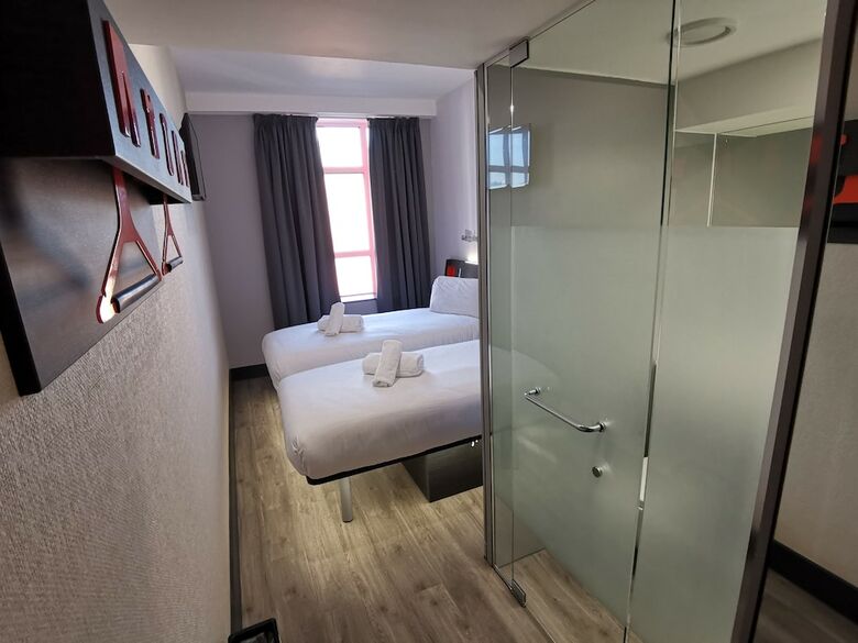 Easyhotel Sheffield