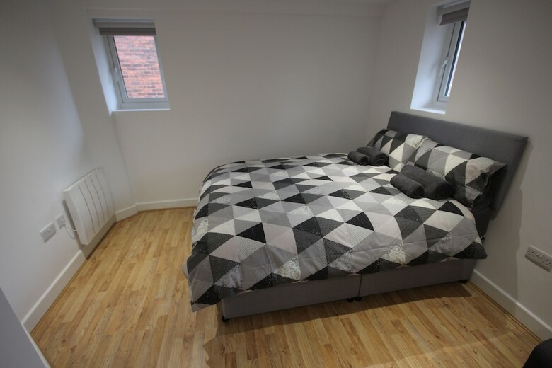 James House Apartments