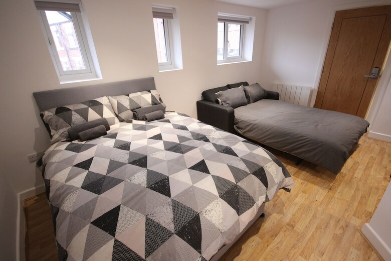 James House Apartments