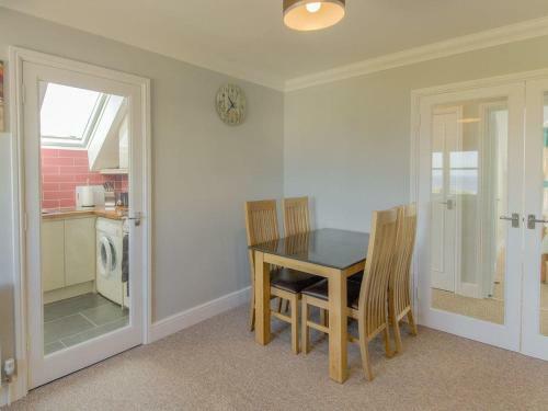 Apartment Eight... By The Sea