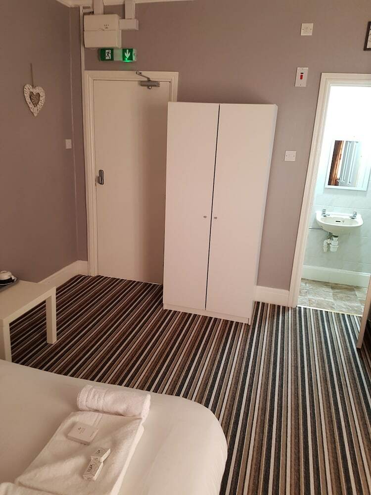 Hotel The Mews Inn