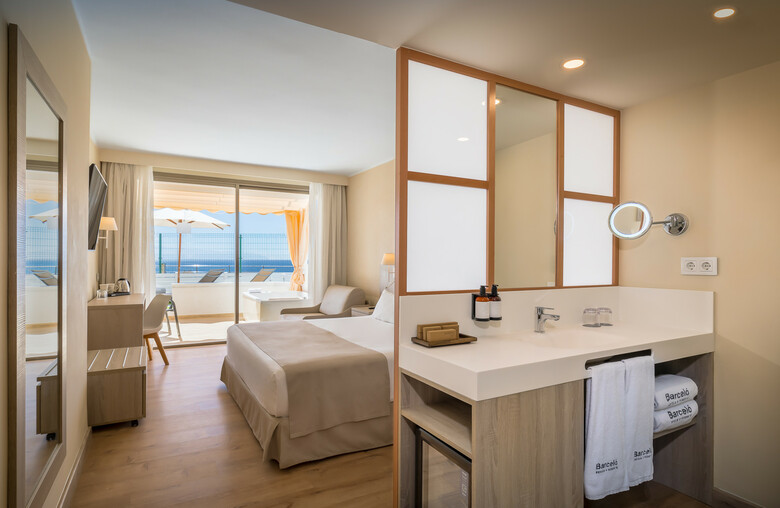 Hotel Barcel� Santiago - Adults Only