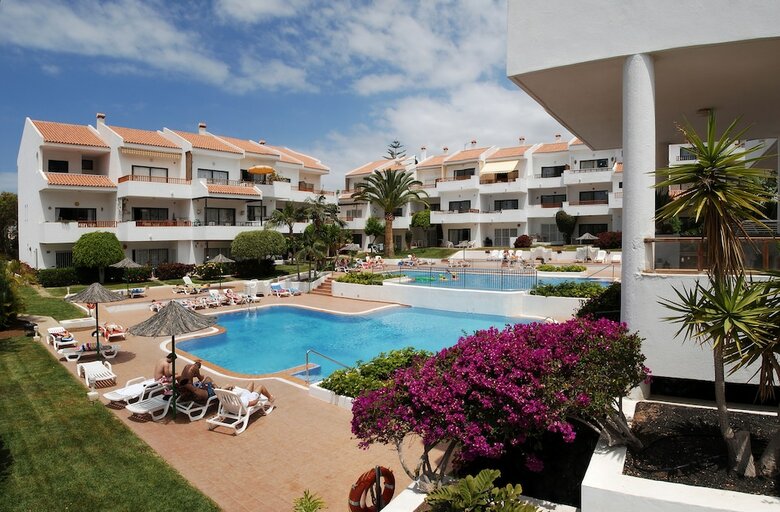 Apartamentos Hg Cristian Sur