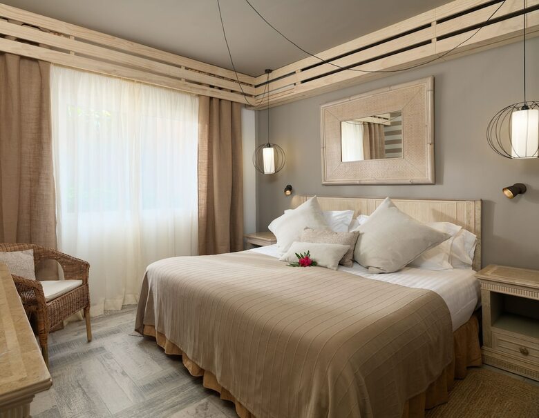 Hotel Green Garden Resort & Suites