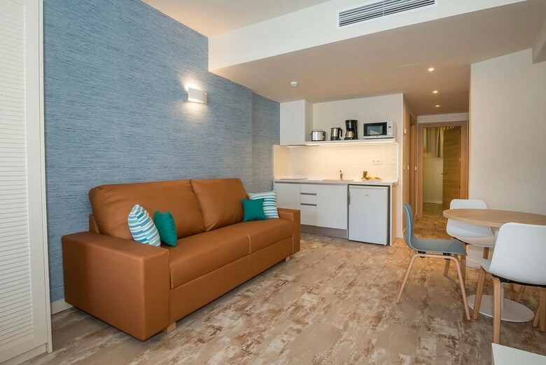 Hovima La Pinta Beachfront Family Hotel