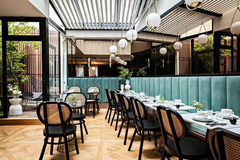 Hotel Holiday Inn Paris Elys�es
