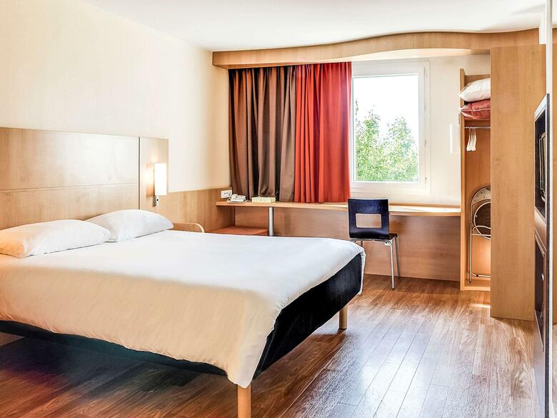 Hotel Ibis Salon De Provence