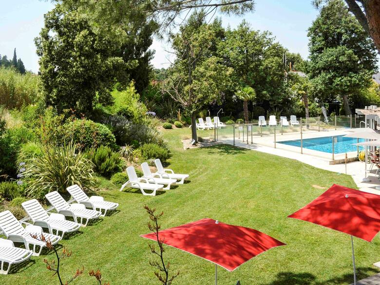 Hotel Ibis Salon De Provence