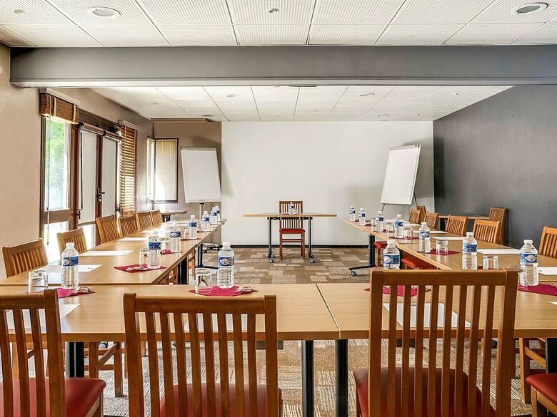 Hotel Ibis Salon De Provence