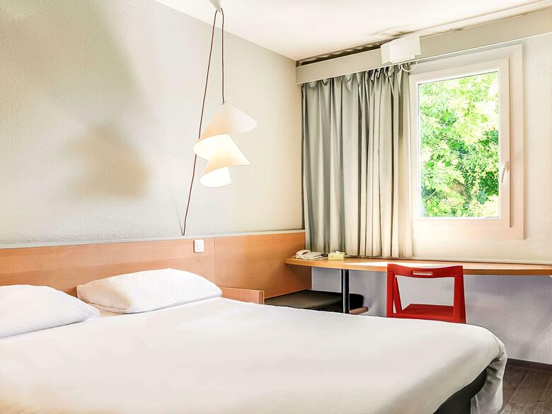 Hotel Ibis Salon De Provence
