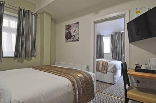 Rbs Hotel