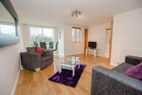 Romford Gidea Serviced Apartment By Pll