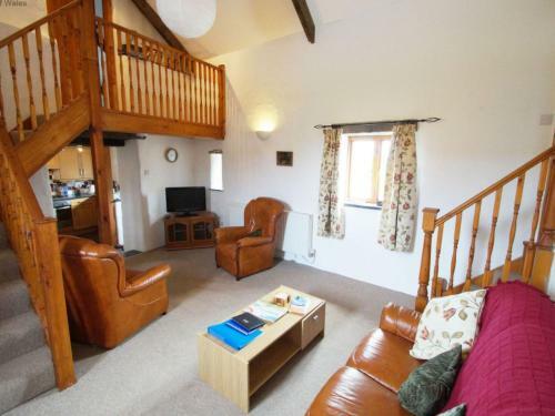 Holiday Home Y Storfa