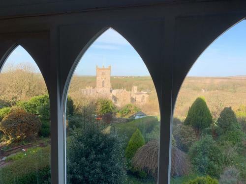 Bed & Breakfast Stay With St Davids Kitchen