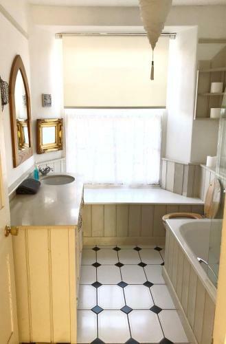 Bed & Breakfast Stay With St Davids Kitchen