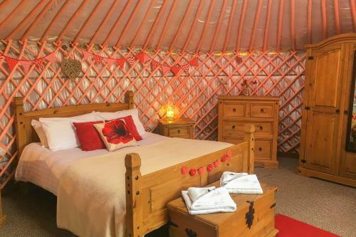 Poppy Yurt