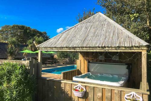 Bluebell Yurt