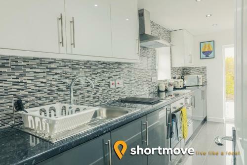 Shortmove | Sugar Square Apartments