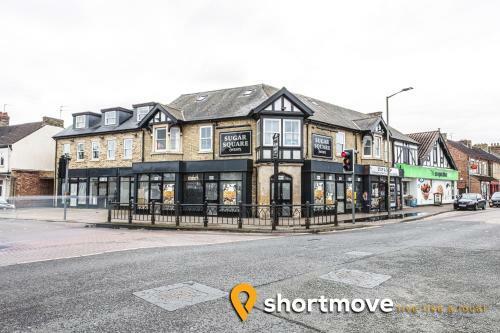 Shortmove | Sugar Square Apartments
