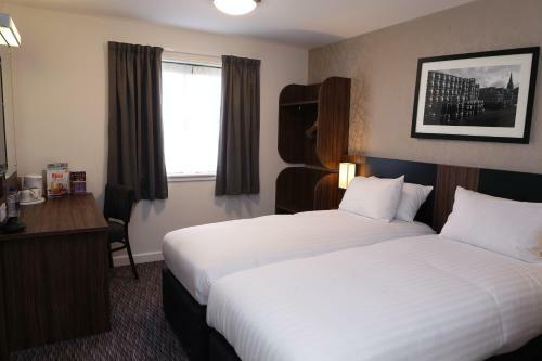 Hotel Harbour Spring By Marston's Inns