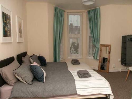 Allure City Apartment