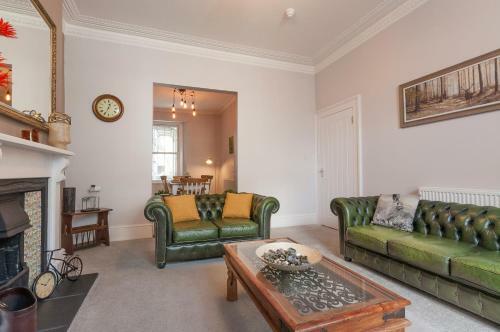 Lodge Stags Corner