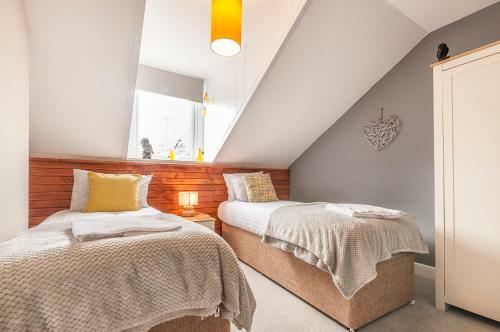 Lodge Stags Corner