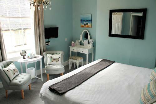 The Lorna Doone Hotel
