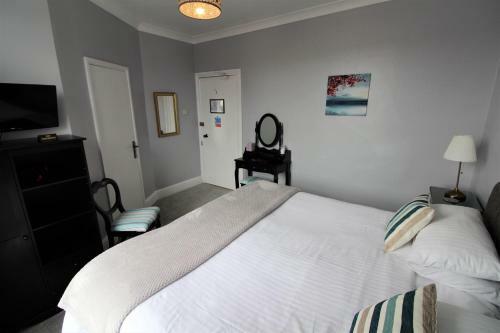 The Lorna Doone Hotel