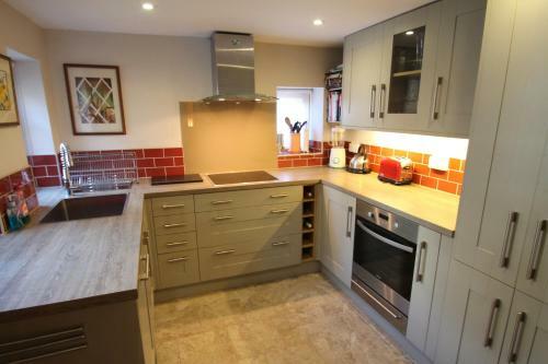 Honeysuckle Cottage
