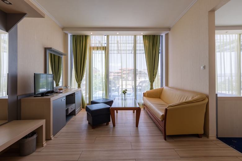 Hotel Sol Marina Palace