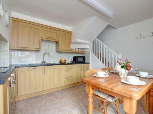 Holiday Home Glaslyn Cottage