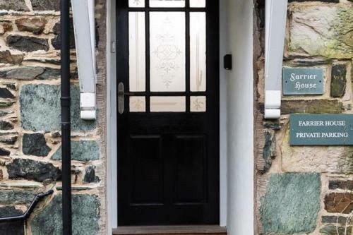 Farrier House