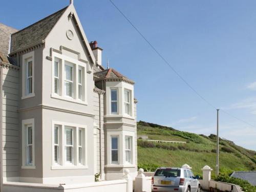 Southcliff House