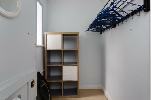 Albany Garden Apartment