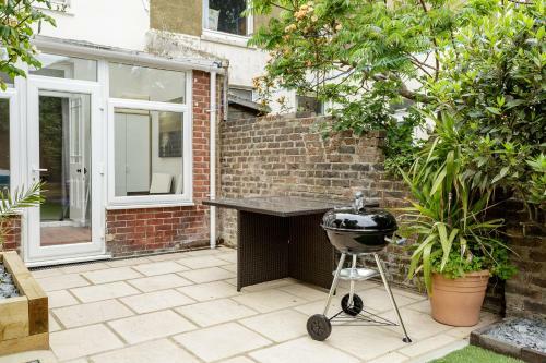 Orchard Garden Apartment
