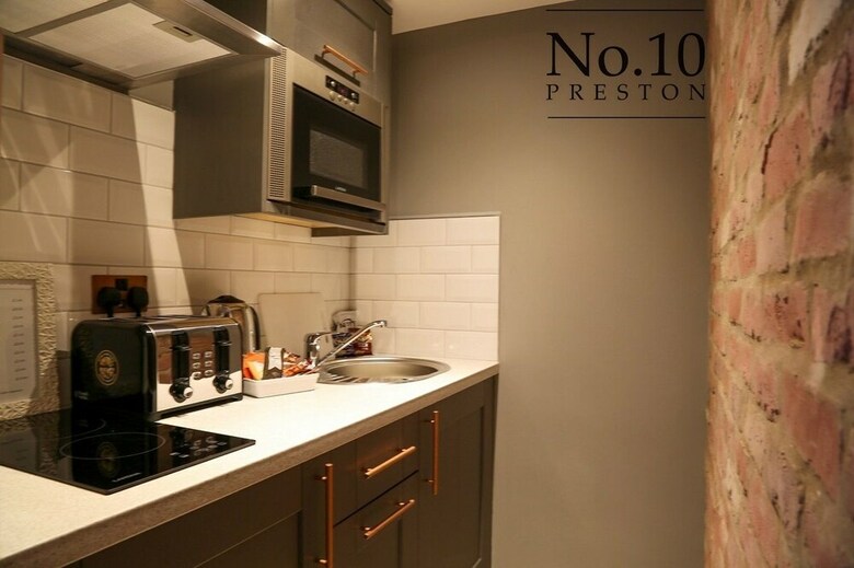 Hotel No.10 Preston