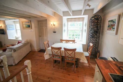 Cove Cottage