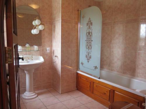 Swallowdale Spa B&B