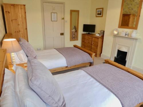 Bed & Breakfast Dartmoor House B & B