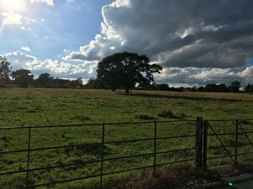 Maesbury Riverside