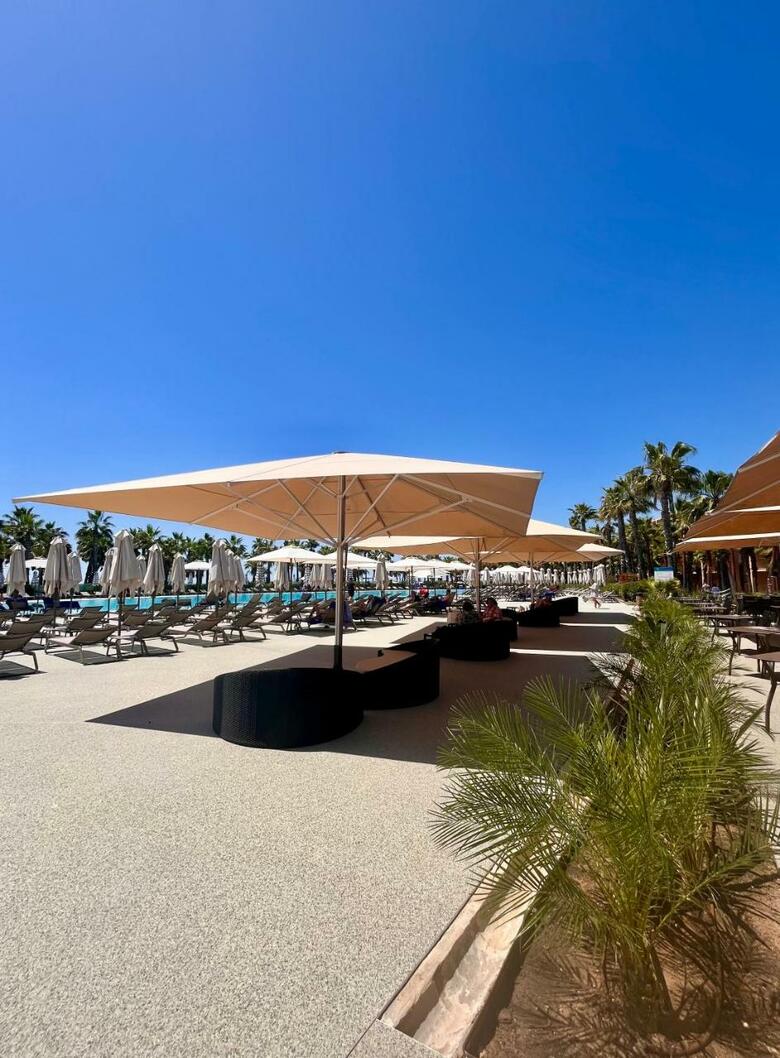 Hotel Wine And Books By The Sea Algarve Resort