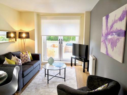 Razia Apartments